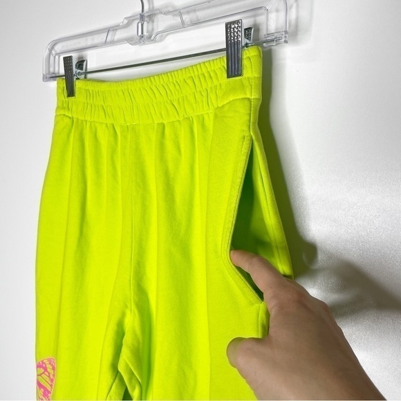 Frankies Bikinis Aiden Sweatpants Butterfly Neon Green Pink Size Small NWT - Picture 4 of 8